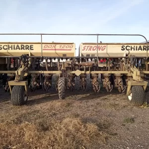 Schiarre 12-52 cm, fertilización en línea y monitor